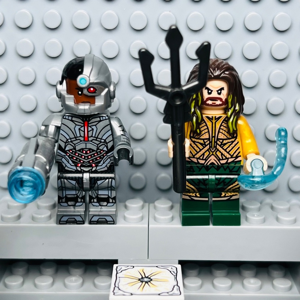 Justice League Superman Batman Flash Wonder Woman Aquaman Cyborg 6Pcs Mi… - Picture 2 of 5